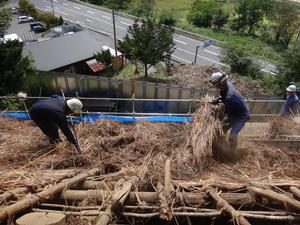 ハセ小屋茅の解体2